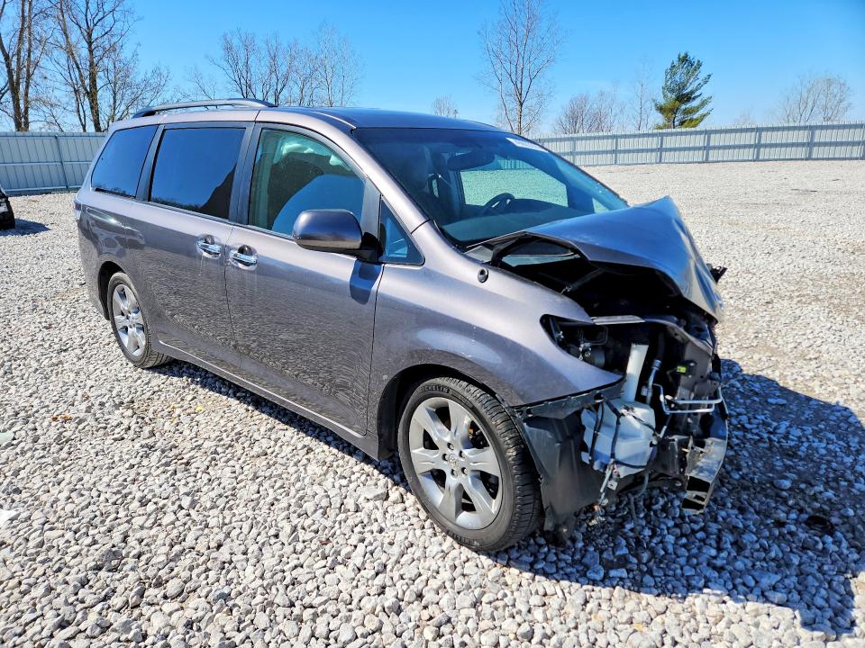 2013 Toyota VIN 5TDXK3DC5DS298188 COPART salvage auction — FRONT END, Mi - Certificate Of Title, sold $175 on 2026-07-23 (photo 4)
