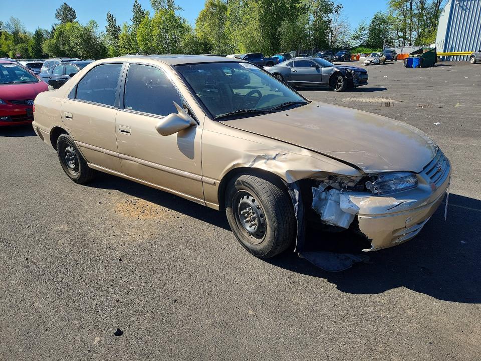 1998 Toyota Camry VIN JT2BG28K8W0250156 COPART salvage auction — FRONT END, Or - Salvage Title Certificate, sold $225 on 2026-07-22 (photo 4)