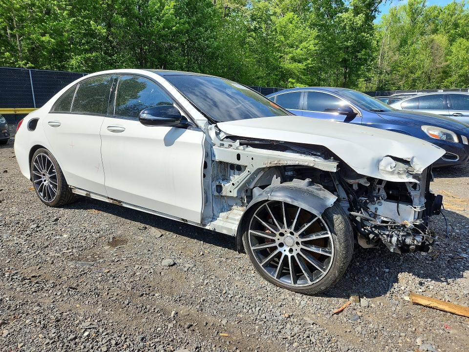 2016 Mercedes-benz C-klasse amg VIN 55SWF6EB3GU142035 COPART salvage auction — ALL OVER, Md - Cert Of Salvage > 75% Damage, sold $7,100 on 2026-07-17 (photo 4)