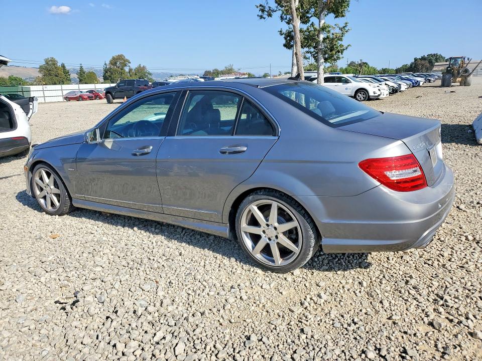 2012 Mercedes-benz C-klasse VIN WDDGF4HB1CR194392 COPART salvage auction — MINOR DENT/SCRATCHES, Ca - Dis/Dlr/Exp App For Dup Clean, sold $3,000 on 2026-08-18 (photo 2)