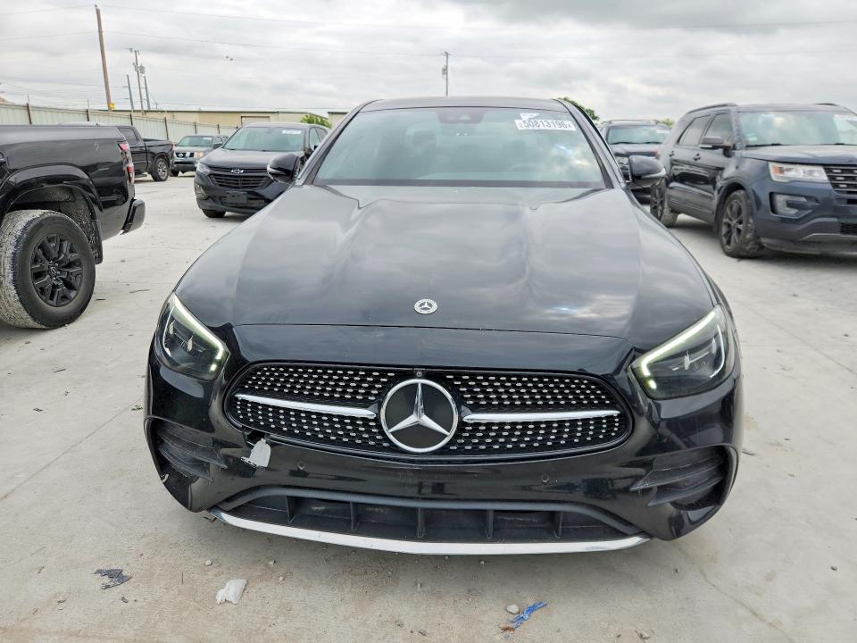 2021 Mercedes-benz E-klasse VIN W1KZF8DB0MA999841 COPART salvage auction — SIDE, TX - SALVAGE VEHICLE TITLE, sold $19,300 on 2026-07-10 (photo 5)