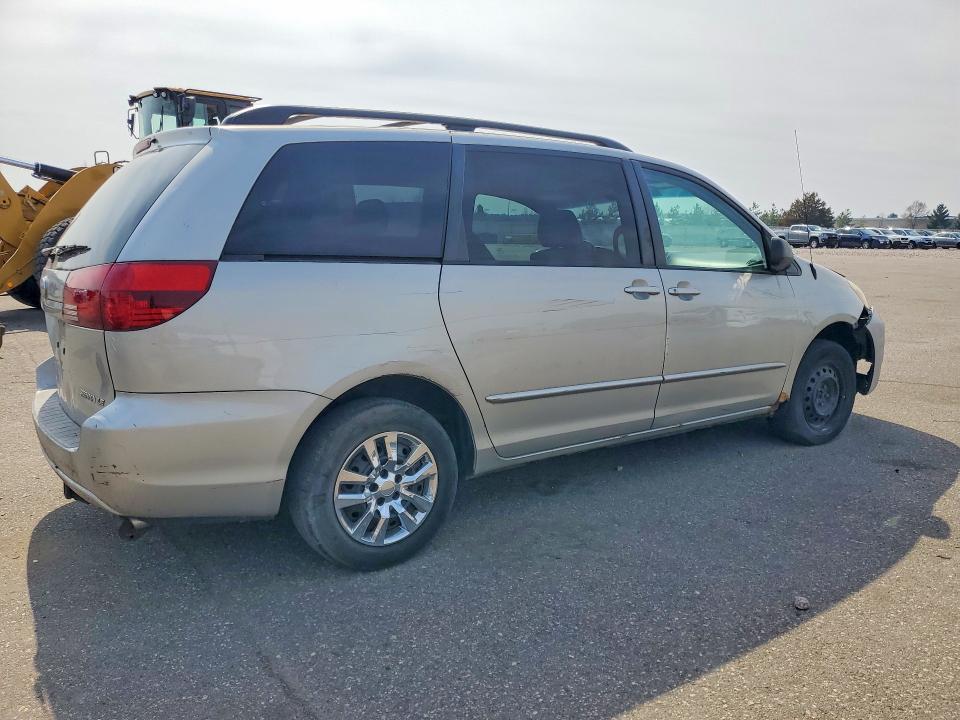 2005 Toyota Sienna VIN 5TDZA23C45S342142 COPART salvage auction — FRONT END, MN - CERTIFICATE OF TITLE, sold $600 on 2026-07-28 (photo 3)