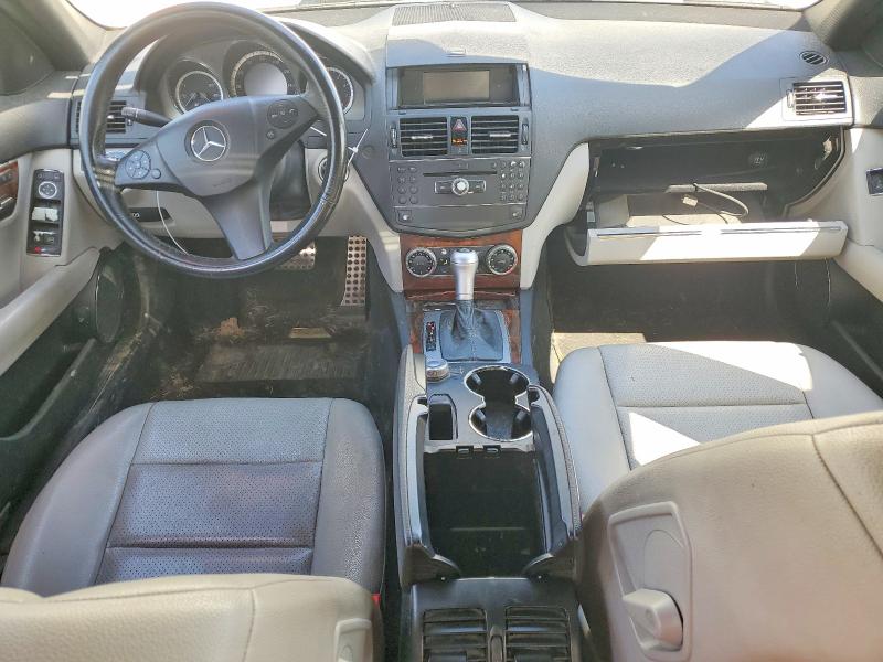 2009 Mercedes-benz C class VIN WDDGF81XX9R061894 COPART salvage auction — FRONT END, WA - VEHICLE CERT OF OWNERSHIP-TITL, sold $300 on 2026-07-27 (photo 8)