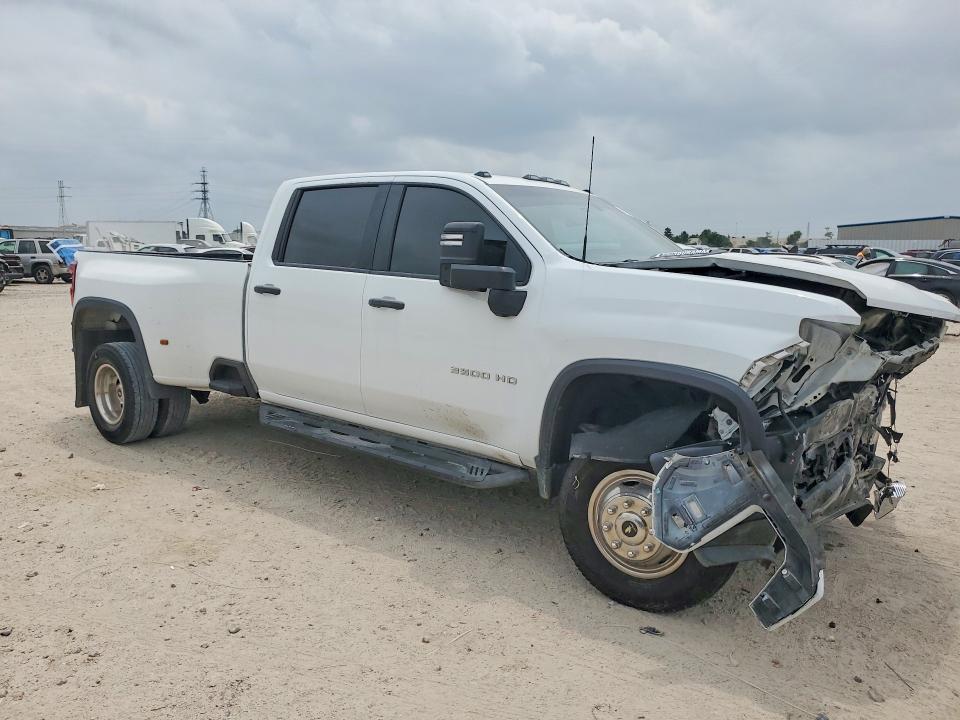 2021 Chevrolet Silverado VIN 1GC4WREY6MF260070 COPART salvage auction — FRONT END, Tx - Salvage Vehicle Title, sold $6,100 on 2026-07-25 (photo 4)
