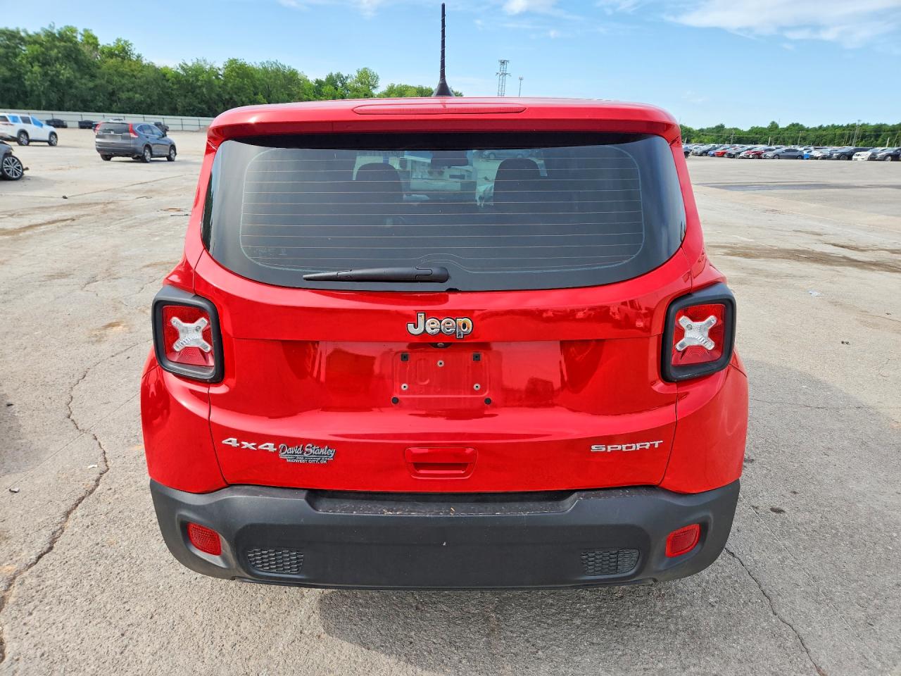 2021 Jeep Renegade VIN ZACNJDAB2MPN28100 COPART salvage auction — Front End, OK - CERT OF TITLE-SALVAGE, sold $550 on 2026-07-09 (photo 6)