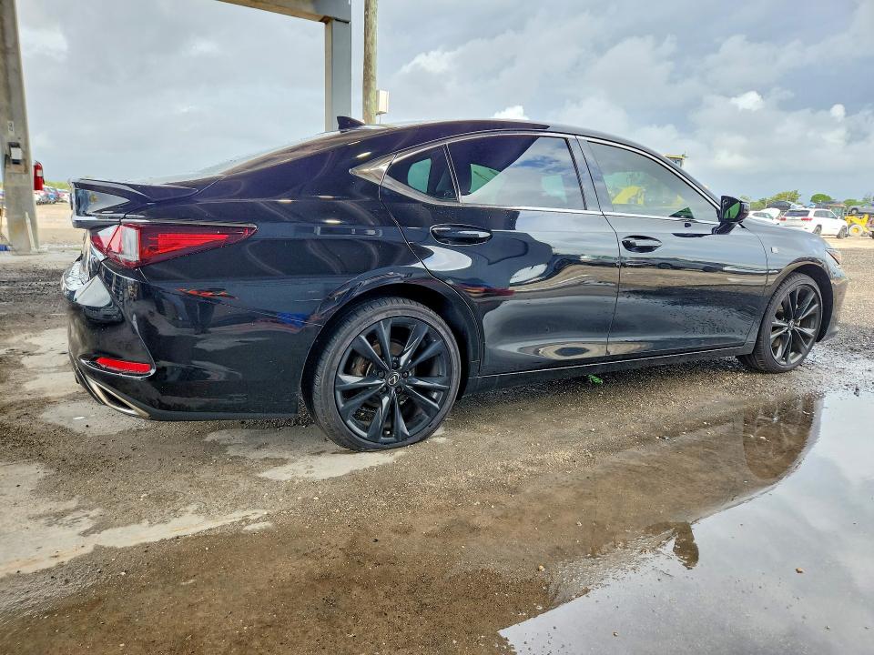 2023 Lexus Es 350 VIN 58AJZ1B19PU141078 COPART salvage auction — MINOR DENT/SCRATCHES, FL - CERTIFICATE OF TITLE (P), sold $18,800 on 2026-07-28 (photo 3)