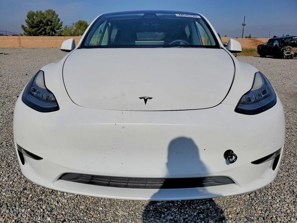 2022 Tesla VIN 7SAYGAEEXNF404184 COPART salvage auction — SIDE, CA, sold $12,300 on 2026-07-15 (photo 5)