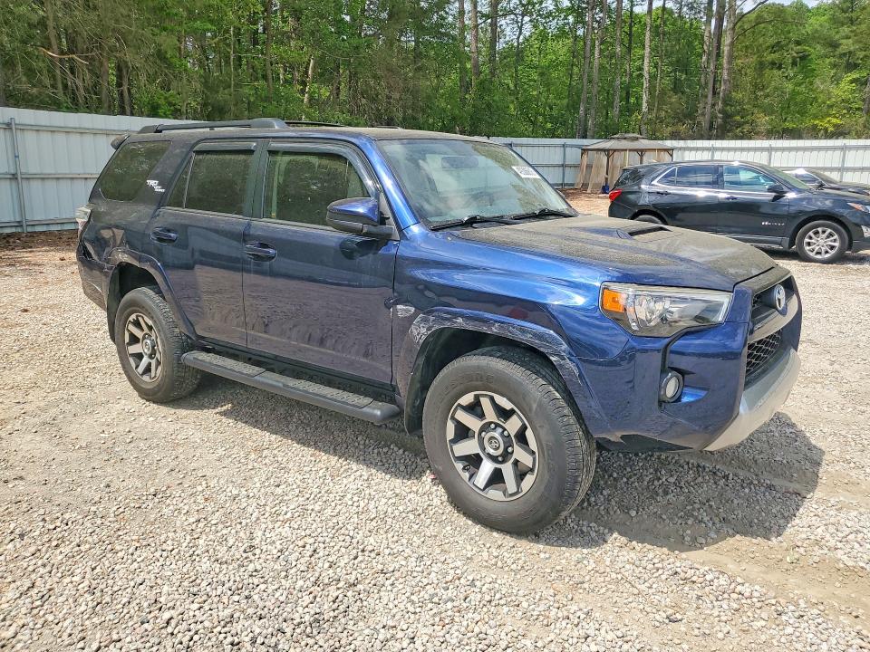 2019 Toyota 4runner VIN JTEBU5JR7K5612530 COPART salvage auction — SIDE, Nc - Salvage Certificate Of Title, sold $15,400 on 2026-07-06 (photo 4)