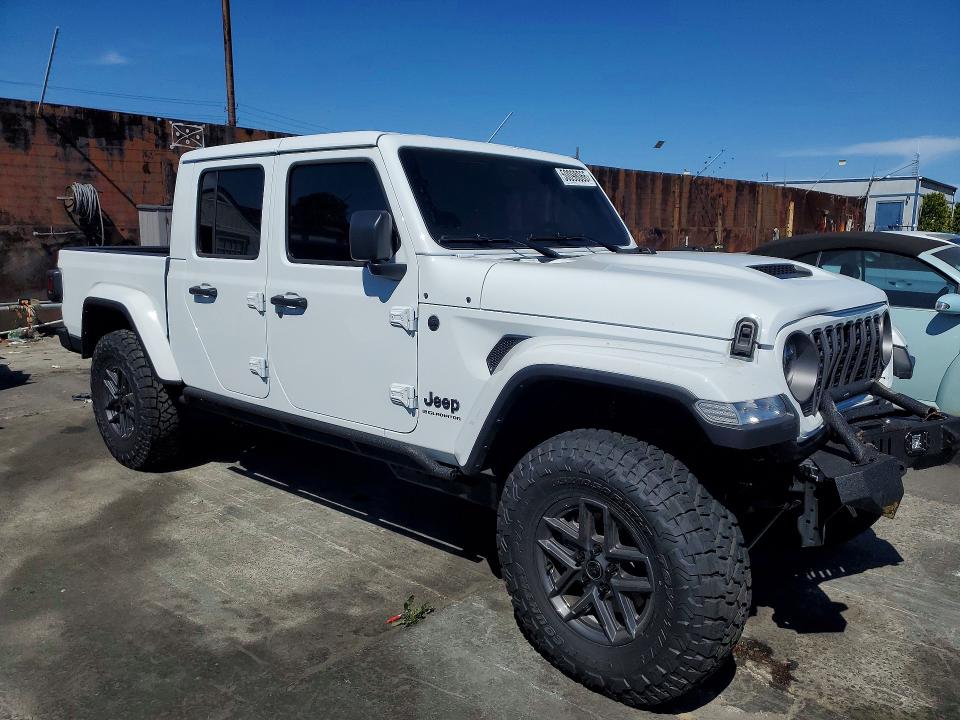 2026 Jeep Gladiator VIN 1C6PJTAG5TL163200 COPART salvage auction — FRONT END, Id - Salvage Certificate Of Title, sold $200 on 2026-07-29 (photo 4)