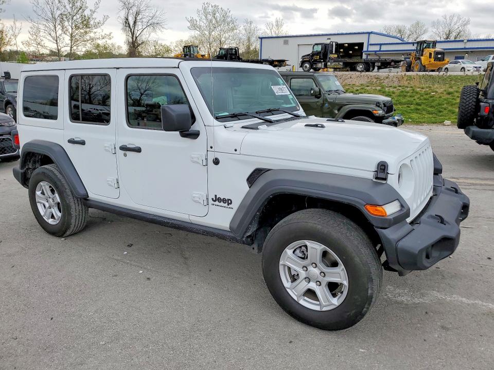 2023 Jeep Wrangler / VIN 1C4HJXDNXPW567290 COPART salvage auction — MINOR DENT/SCRATCHES, MO - CERTIFICATE OF TITLE, sold $150 on 2026-07-09 (photo 4)