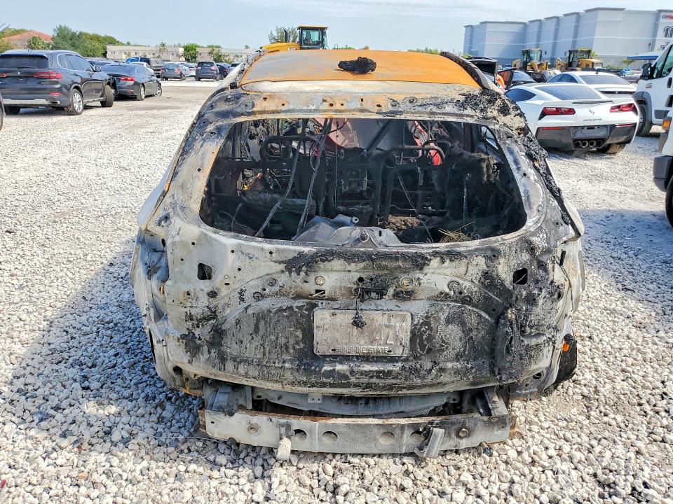 2020 Mazda Cx-5 VIN JM3KFADM2L0800983 COPART salvage auction — BURN, Fl - Certificate Of Destruction, sold $700 on 2026-07-07 (photo 6)