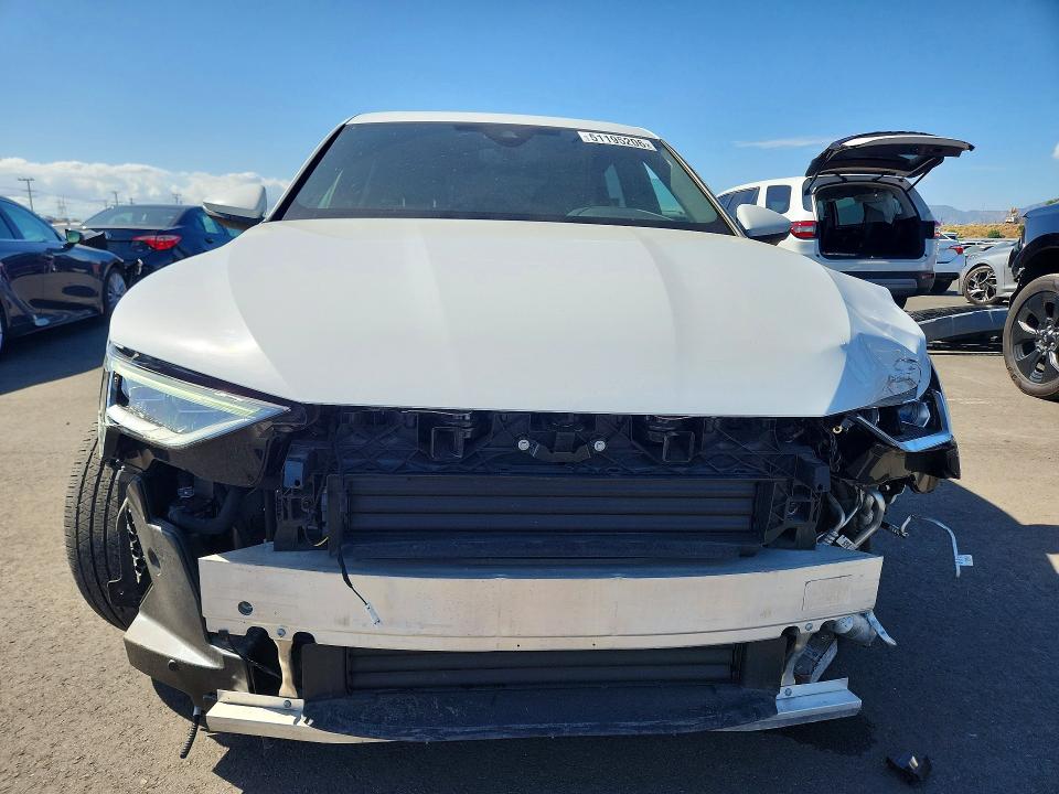 2024 Audi Q8 VIN WA1CAAGE4RB010463 COPART salvage auction — FRONT END, Ca - Salvage Certificate, sold $18,000 on 2026-07-13 (photo 5)