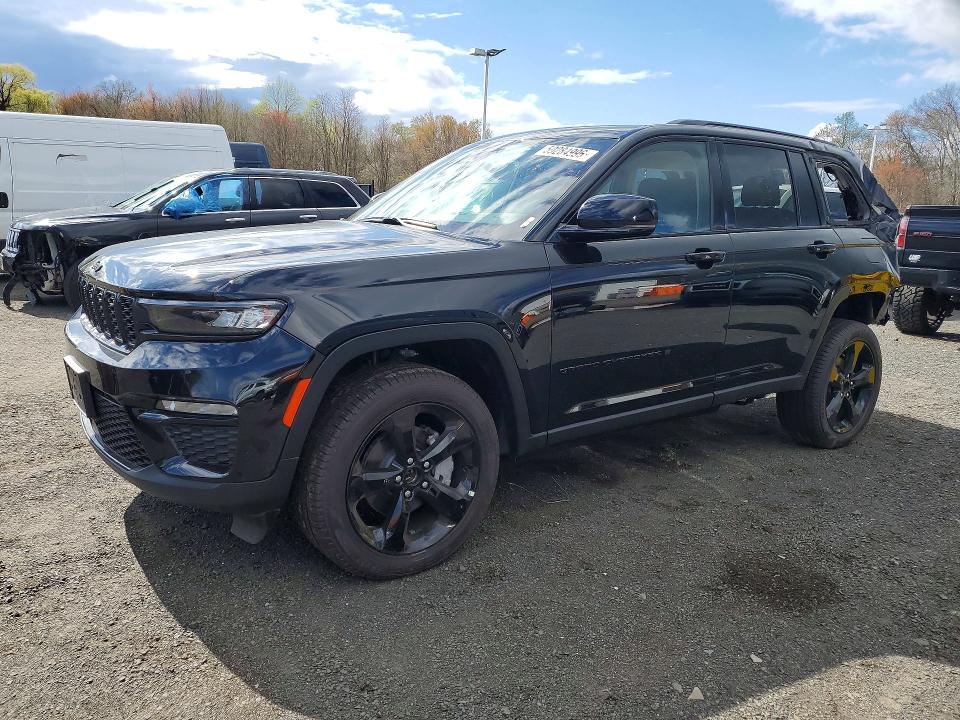 2023 Jeep Grand cherokee VIN 1C4RJHBG8PC504821 COPART salvage auction — REAR END, Ma - Certificate Of Title (P), sold $16,600 on 2026-07-27 (photo 1)