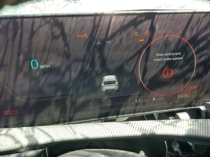 2022 Kia Ev6 VIN KNDC4DLC3N5058306 COPART salvage auction — FRONT END, Tx - Salvage Vehicle Title, sold $2,450 on 2026-07-17 (photo 9)