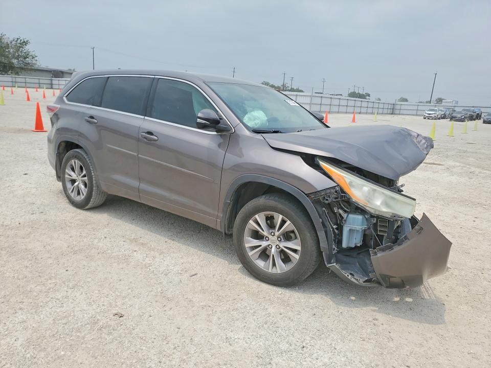 2014 Toyota VIN 5TDZKRFH0ES017002 COPART salvage auction — FRONT END, Tx - Salvage Vehicle Title, sold $3,100 on 2026-07-09 (photo 4)