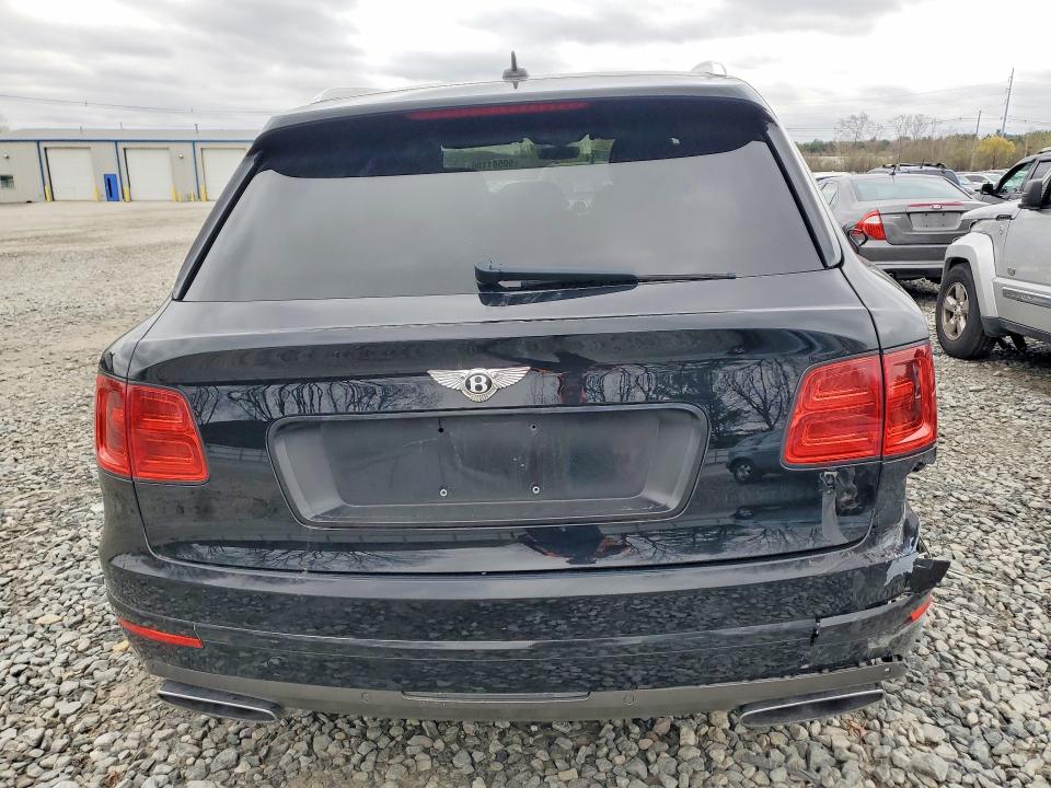 2017 Bentley Bentayga VIN SJAAC2ZV7HC014561 COPART salvage auction — FRONT END, MA, sold $19,900 on 2026-07-09 (photo 6)