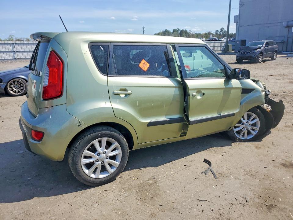 2013 Kia Soul VIN KNDJT2A60D7515149 COPART salvage auction — FRONT END, Va - Cert Of Title - Salvage, sold $375 on 2026-07-08 (photo 3)