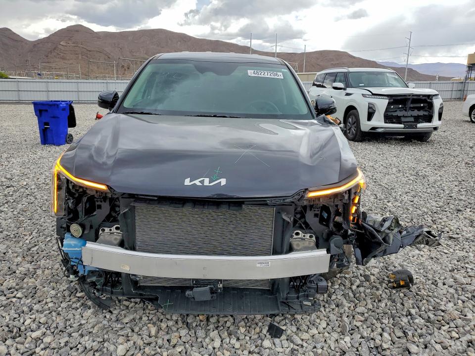 2025 Kia Sorento VIN 5XYRG4JCXSG396776 COPART salvage auction — FRONT END, Nv - Salvage Title, sold $8,200 on 2026-07-22 (photo 5)