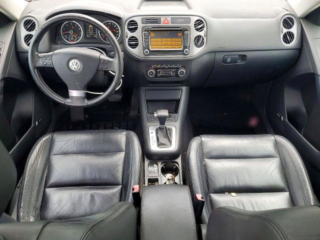 2010 Volkswagen Tiguan VIN WVGBV7AX9AW532050 COPART salvage auction — WATER/FLOOD, OH - CERT OF TITLE-SALVAGE FLOOD, sold $525 on 2026-08-11 (photo 8)
