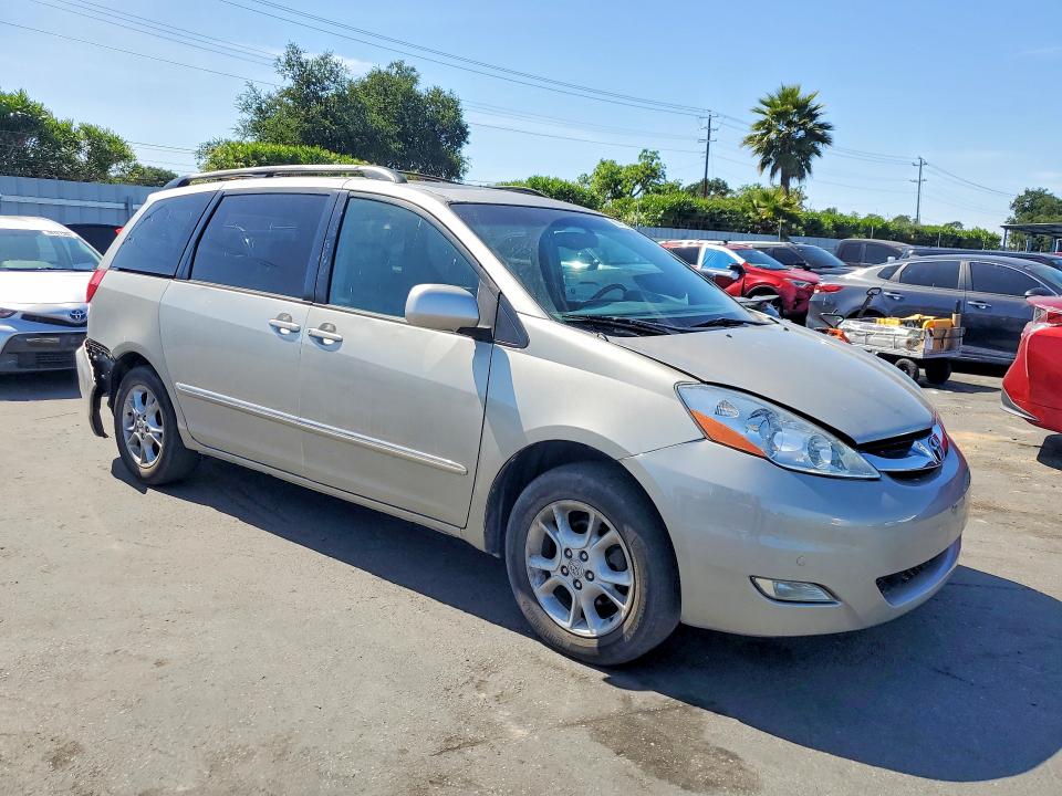 2006 Toyota Sienna VIN 5TDZA22CX6S547662 COPART salvage auction — REAR END, CA - SALVAGE CERTIFICATE, sold $1,300 on 2026-07-09 (photo 4)