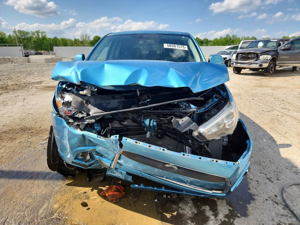 2011 Mitsubishi Outlander VIN JA4AP4AU4BZ015280 COPART salvage auction — FRONT END, Ky - Bill Of Sale/Part Only/No Titl, sold $425 on 2026-07-23 (photo 5)