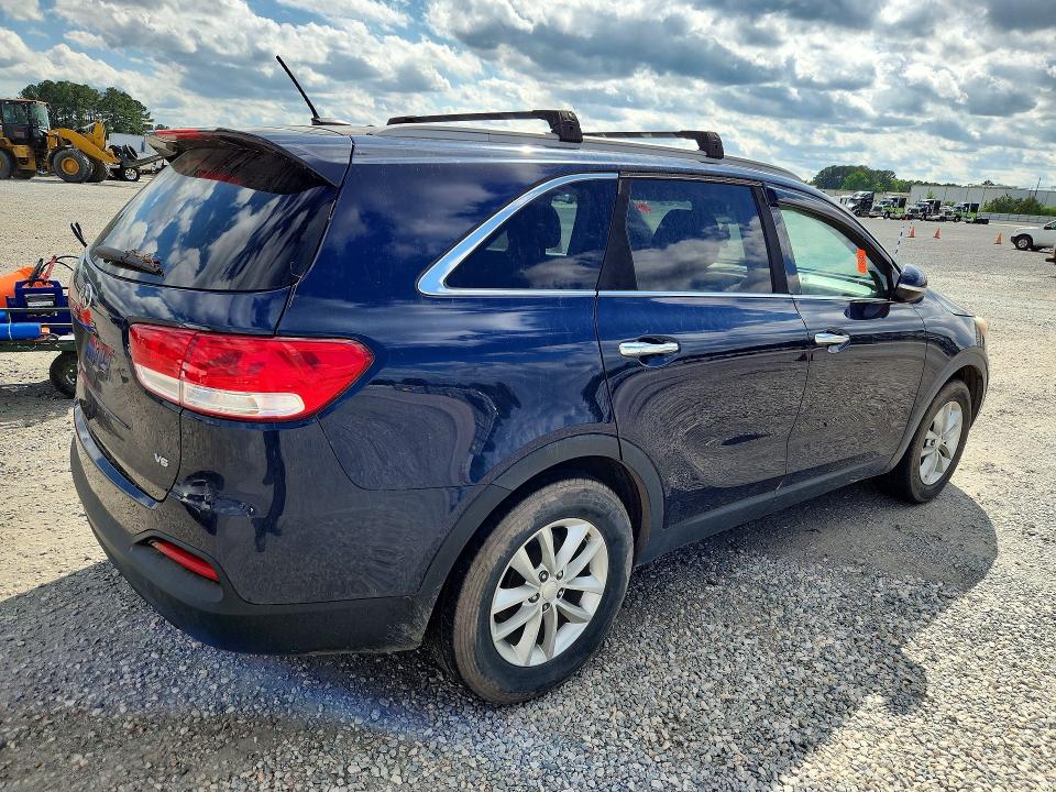 2016 Kia Sorento VIN 5XYPG4A54GG142559 COPART salvage auction — VANDALISM, Nc - Salvage Certificate Of Title, sold $225 on 2026-07-27 (photo 3)