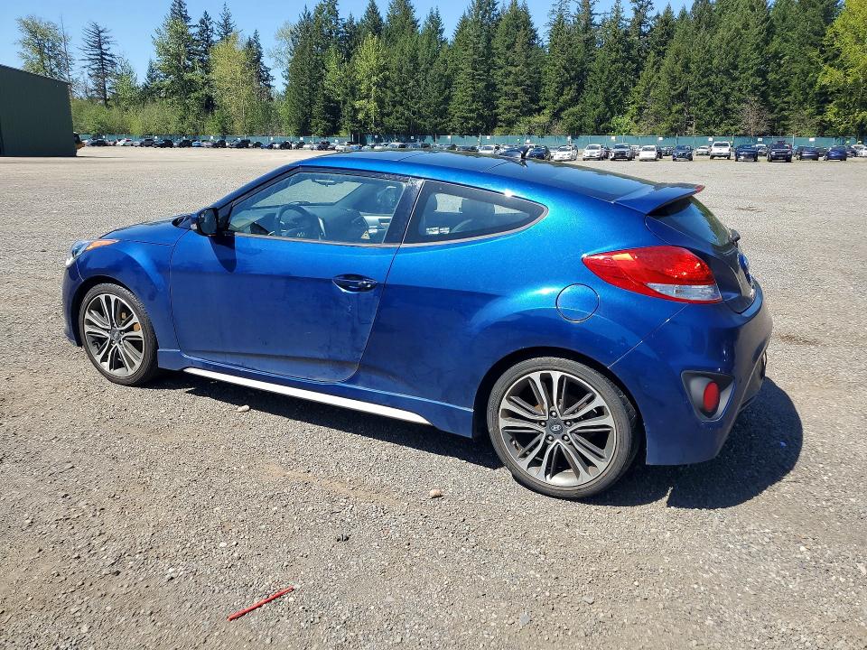 2016 Hyundai Veloster VIN KMHTC6AEXGU289758 COPART salvage auction — MINOR DENT/SCRATCHES, WA, sold $5,500 on 2026-07-10 (photo 2)