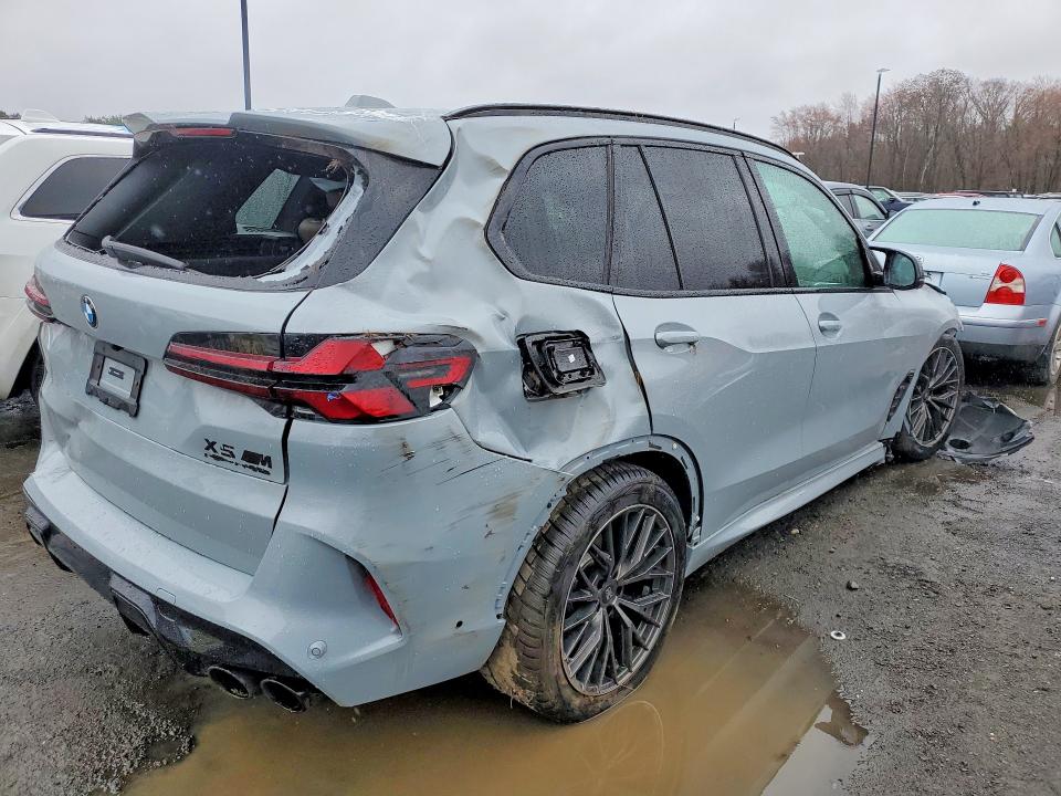 2026 BMW X5 VIN 5YM13ET08T9082555 COPART salvage auction — Rollover, CT - CERT OF TITLE-SALVAGE, sold $39,250 on 2026-04-30 (photo 3)