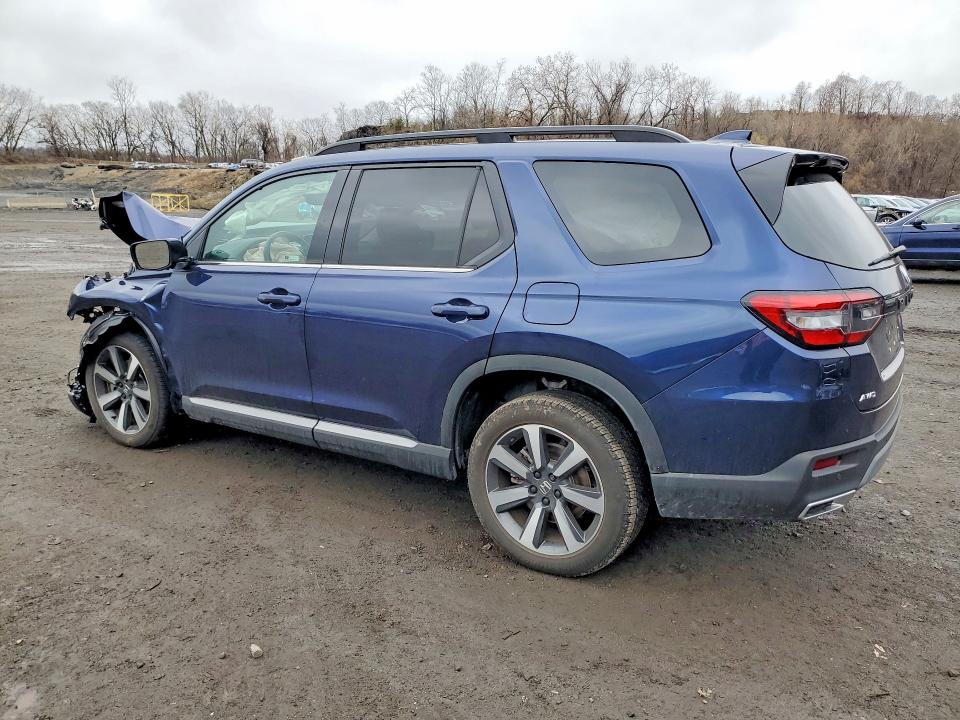 2025 Honda Pilot VIN 5FNYG1H85SB123005 COPART salvage auction — FRONT END, Salvage Title, sold $7,200 on 2026-07-28 (photo 2)
