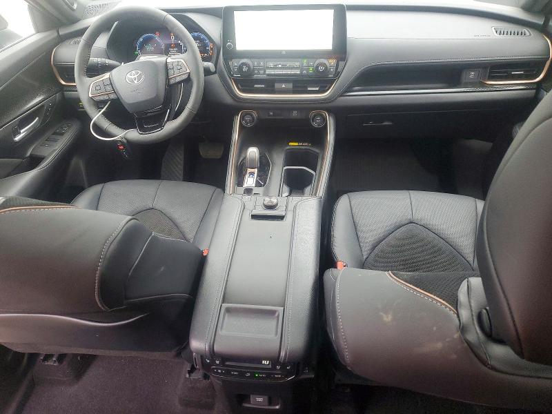 2026 Toyota VIN 5TDADAB55TS034637 COPART salvage auction — SIDE, Sc - Cert Of Title-Salvage, sold $28,500 on 2026-07-27 (photo 8)