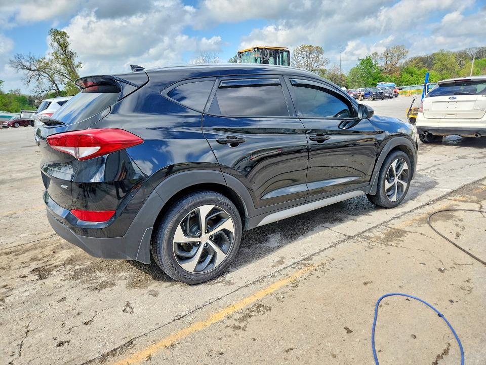 2018 Hyundai Tucson VIN KM8J3CA43JU695689 COPART salvage auction — FRONT END, Salvage Title, sold $250 on 2026-07-29 (photo 3)