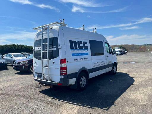 2017 Mercedes-benz Sprinter VIN WDAPE7CD5HP385696 COPART salvage auction — MINOR DENT/SCRATCHES, Ny - Certificate Of Title (P), sold $10,500 on 2026-08-06 (photo 3)