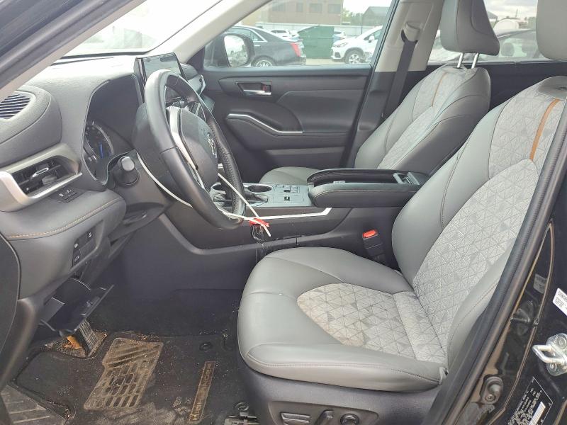 2023 Toyota Highlander VIN 5TDAARAH7PS519614 COPART salvage auction — HAIL, Ks - Cert Of Title-Salvage, sold $16,900 on 2026-07-02 (photo 7)