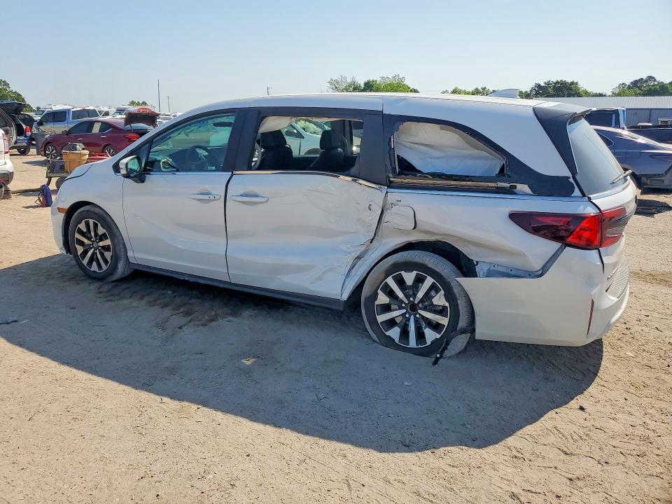 2025 Honda Odyssey VIN 5FNRL6H61SB073358 COPART salvage auction — SIDE, Id - Salvage Certificate Of Title, sold $11,200 on 2026-07-09 (photo 2)