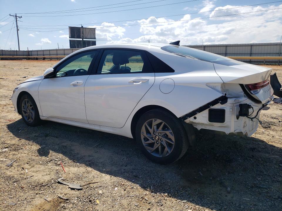 2024 Hyundai Elantra VIN KMHLM4DG2RU817973 COPART salvage auction — SIDE, Id - Salvage Certificate Of Title, sold $3,100 on 2026-07-24 (photo 2)