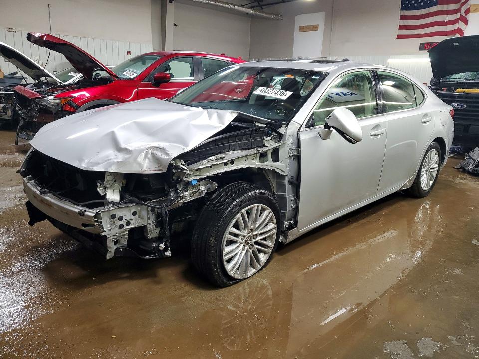 2015 Lexus VIN JTHBK1GG9F2178741 COPART salvage auction — FRONT END, Il - Salvage Certificate, sold $2,500 on 2026-07-21 (photo 1)