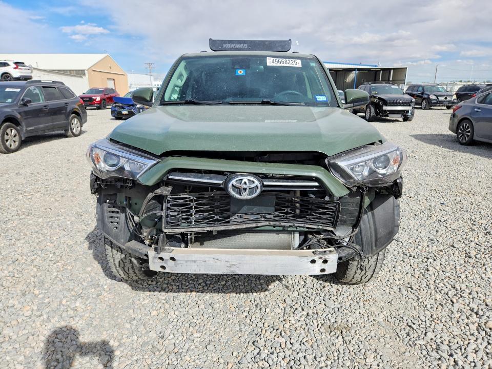 2022 Toyota 4runner VIN JTETU5JR8N6058398 COPART salvage auction — FRONT END, Tx - Salvage Vehicle Title, sold $2,100 on 2026-07-21 (photo 5)