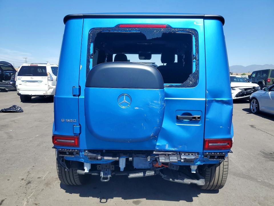2025 Mercedes-benz G-class VIN W1NWM0AB6SX030346 COPART salvage auction — REAR END, CA - SALVAGE CERTIFICATE, sold $107,400 on 2026-07-09 (photo 6)