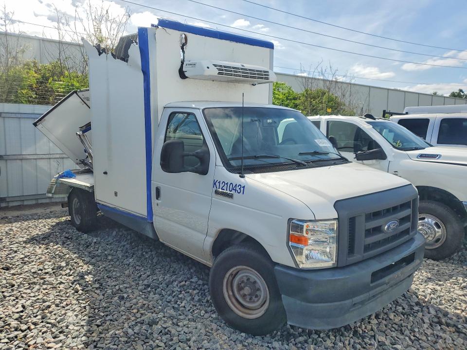 2023 Ford Econoline e350 VIN 1FDWE3FK1PDD14762 COPART salvage auction — REAR END, Fl - Certificate Of Title, sold $10,100 on 2026-07-08 (photo 4)
