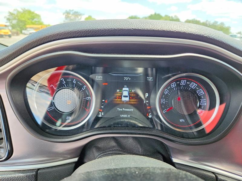 2019 Dodge Challenger VIN 2C3CDZAGXKH712679 COPART salvage auction — SIDE, Md - Cert Of Salvage > 75% Damage, sold $2,750 on 2026-07-02 (photo 9)