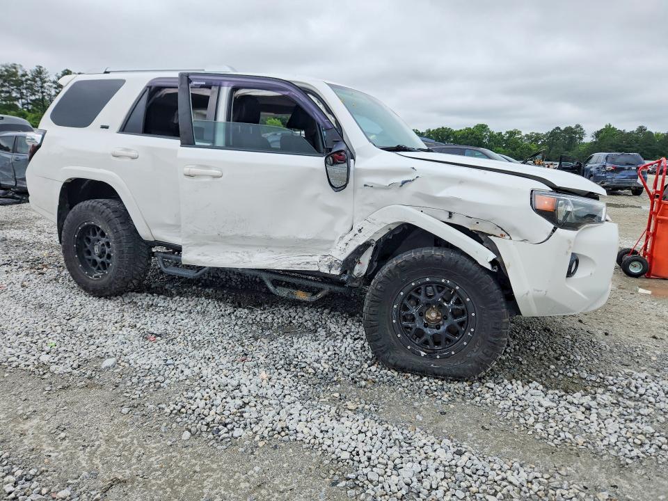 2018 Toyota 4runner VIN JTEZU5JRXJ5177094 COPART salvage auction — SIDE, Ga - Cert Of Title-Salvage, sold $5,300 on 2026-07-30 (photo 4)