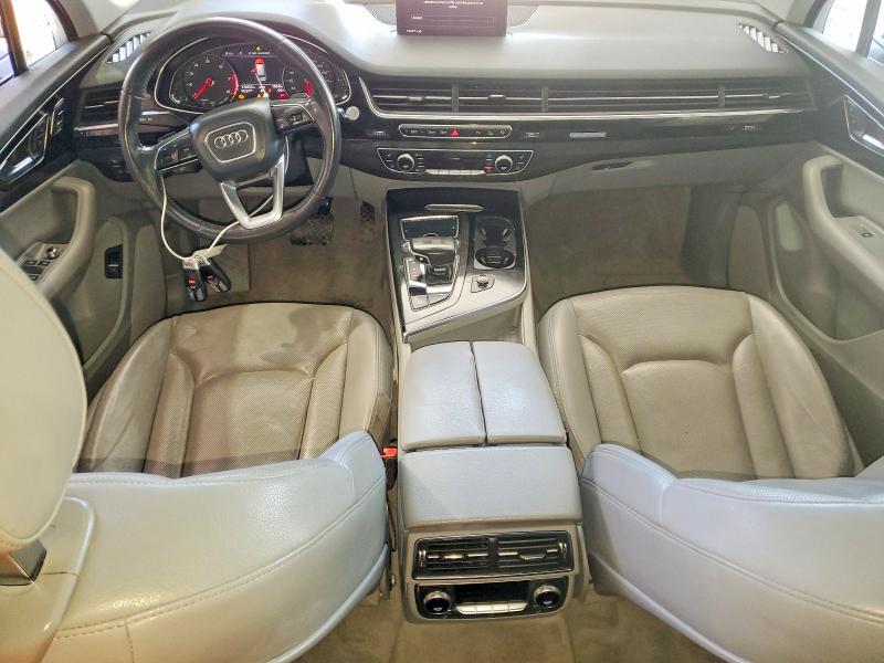 2017 Audi Q7 VIN WA1LHAF78HD036162 COPART salvage auction — UNDERCARRIAGE, In - Certificate Of Title, sold $5,100 on 2026-07-23 (photo 8)