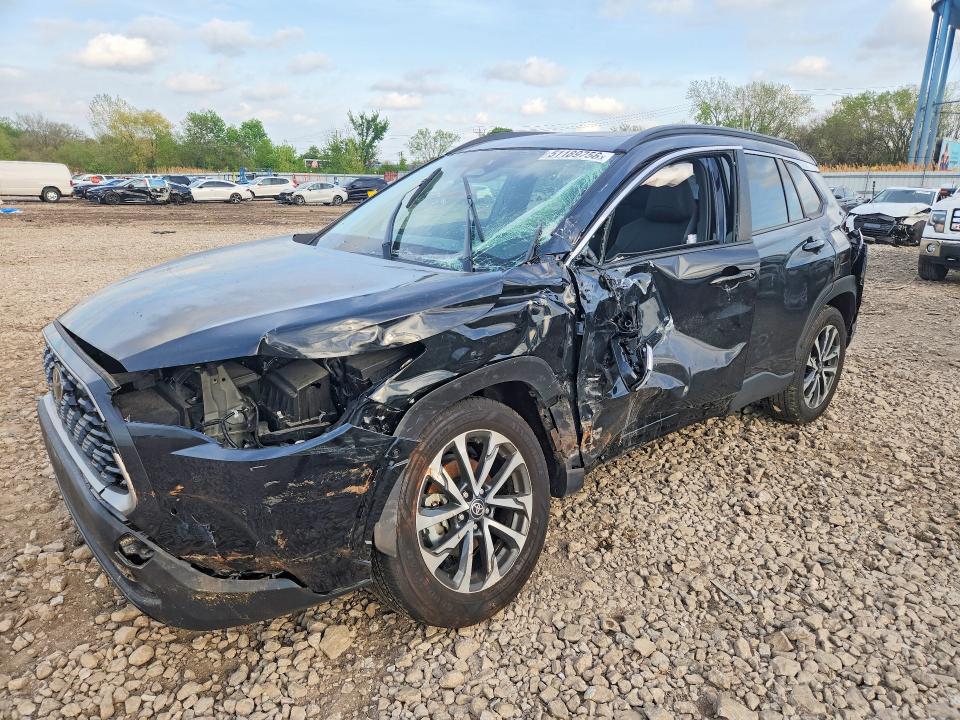 2025 Toyota Corolla cross VIN 7MUDAABG9SV130816 COPART salvage auction — SIDE, Il - Salvage Certificate, sold $4,450 on 2026-07-08 (photo 1)