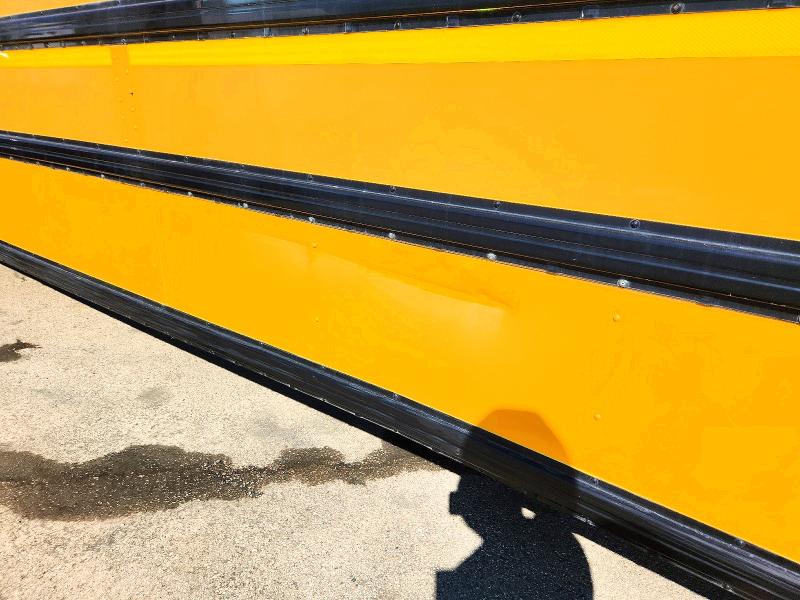 2014 Ic VIN 4DRBUAAN7EB780664 COPART salvage auction — SIDE, Oh - Certificate Of Title, sold $2,000 on 2026-09-18 (photo 9)