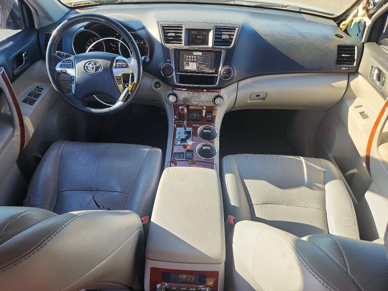 2013 Toyota Highlander VIN 5TDYK3EH5DS121736 COPART salvage auction — REAR END, Nv - Salvage Title, sold $3,500 on 2026-07-15 (photo 8)
