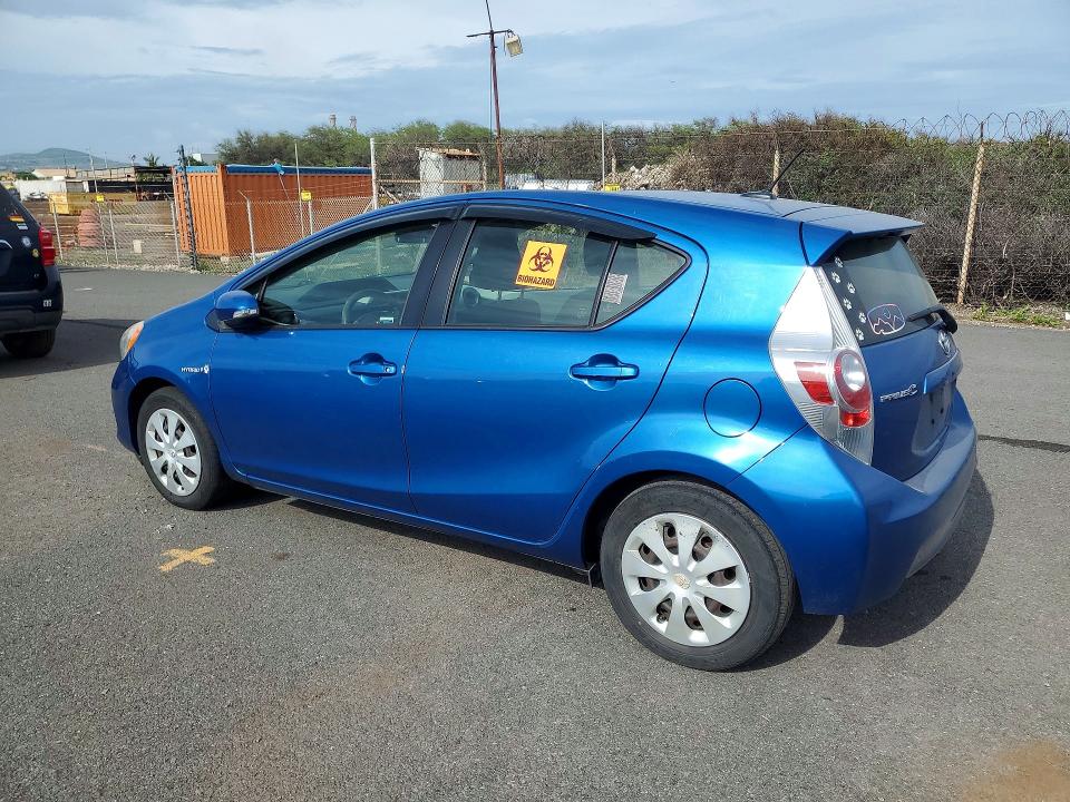 2012 Toyota Prius c VIN JTDKDTB30C1515343 COPART salvage auction — WATER/FLOOD, Hi - Certificate Of Salvage, sold $2 on 2026-07-20 (photo 2)
