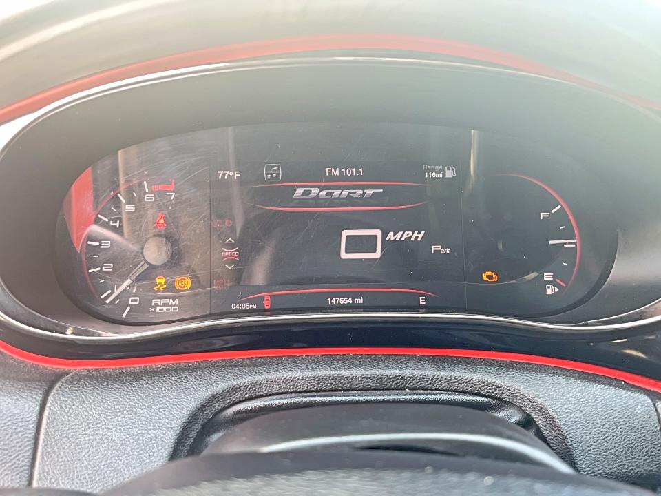 2015 Dodge Dart VIN 1C3CDFEB1FD276725 COPART salvage auction — NORMAL WEAR, Tx - Certificate Of Title (P), sold $4,000 on 2026-07-09 (photo 8)
