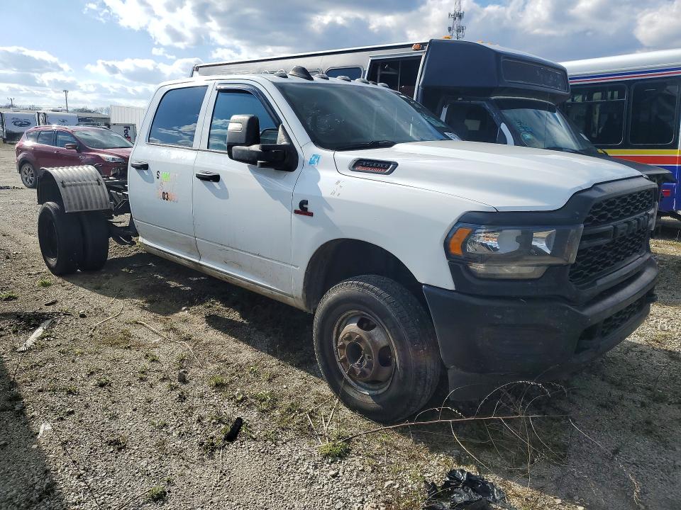 2023 Ram 3500 VIN 3C63RRGL9PG648621 COPART salvage auction — REAR END, Fl - Certificate Of Title, sold $14,800 on 2026-07-29 (photo 4)