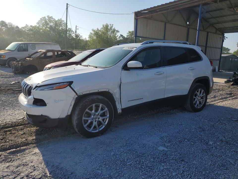 2015 Jeep Cherokee VIN 1C4PJLCB6FW770901 COPART salvage auction — FRONT END, Id - Salvage Certificate Of Title, sold $1,500 on 2026-07-02 (photo 1)