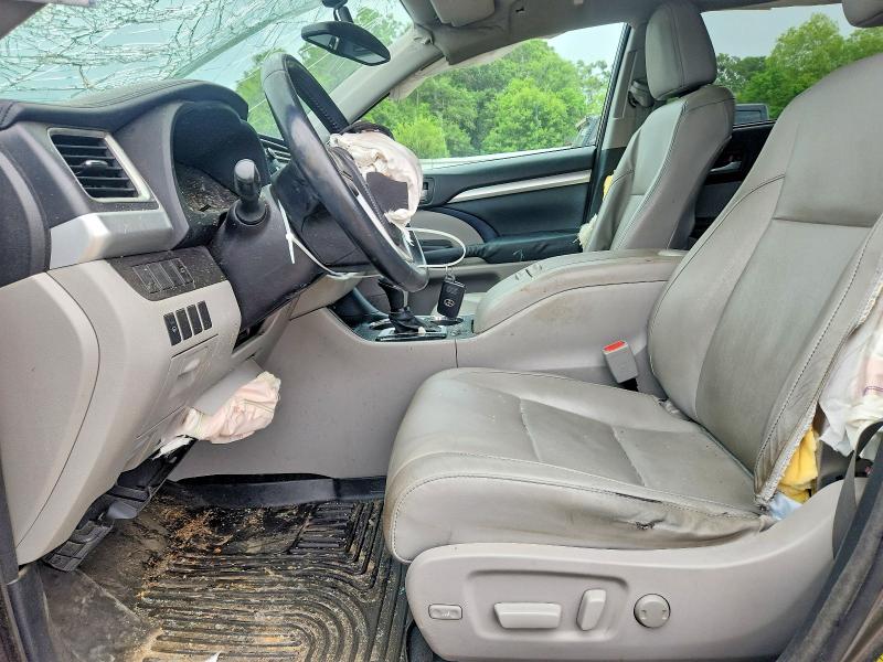 2014 Toyota VIN 5TDKKRFH6ES022366 COPART salvage auction — FRONT END, FL - CERTIFICATE OF DESTRUCTION, sold $2,550 on 2026-07-28 (photo 7)